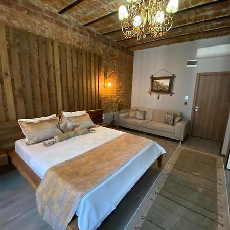 Alma Port Suites Istanbul Exterior photo